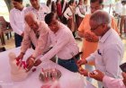 मानिकपुर में राहगीरों को पिलाया गया शरबत, भीषण गर्मी में लोगों को मिली राहत