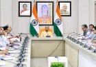 यूपी में होंगे 8 ऐतिहासिक कार्य, सीएम योगी की अफसरों को दो-टूक- 'देरी पर होगी कार्रवाई'