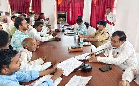कुण्डा में संपूर्ण समाधान दिवस: गूंजीं 151 शिकायतें, मौके पर निपटे 10 गंभीर मामले