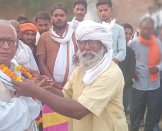 कुंडा: गोसाई का पुरवा में विशाल भंडारा, राष्ट्रीय अध्यक्ष राममूर्ति यादव ने समाज को दिया 'शिक्षा का मंत्र'