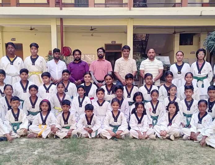 ताइक्वांडो कलर बेल्ट परीक्षा में खिलाड़ियों ने दिखाया दमखम: 85 प्रतिभागियों का परिणाम घोषित, बेल्ट पाकर खिले चेहरे