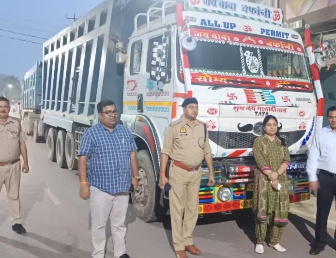आरटीओ और जिला प्रशासन की संयुक्त छापेमारी, 9 वाहनों पर ₹9.49 लाख का जुर्माना