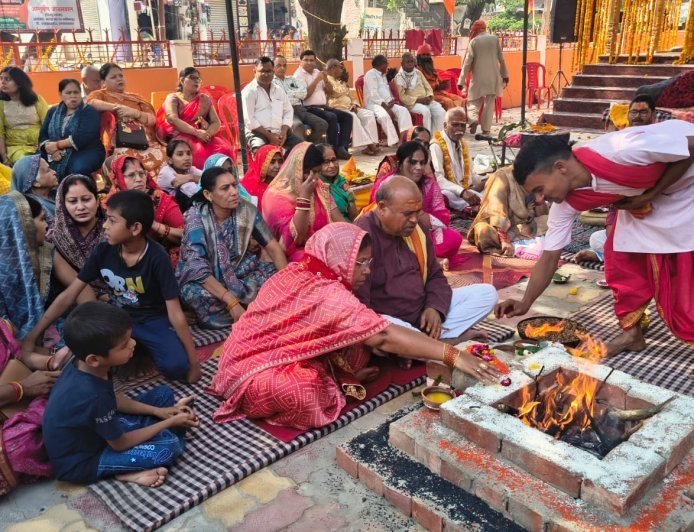 जयकारों से गुंजायमान हुआ मानिकपुर, तीन दिवसीय धार्मिक अनुष्ठान का समापन
