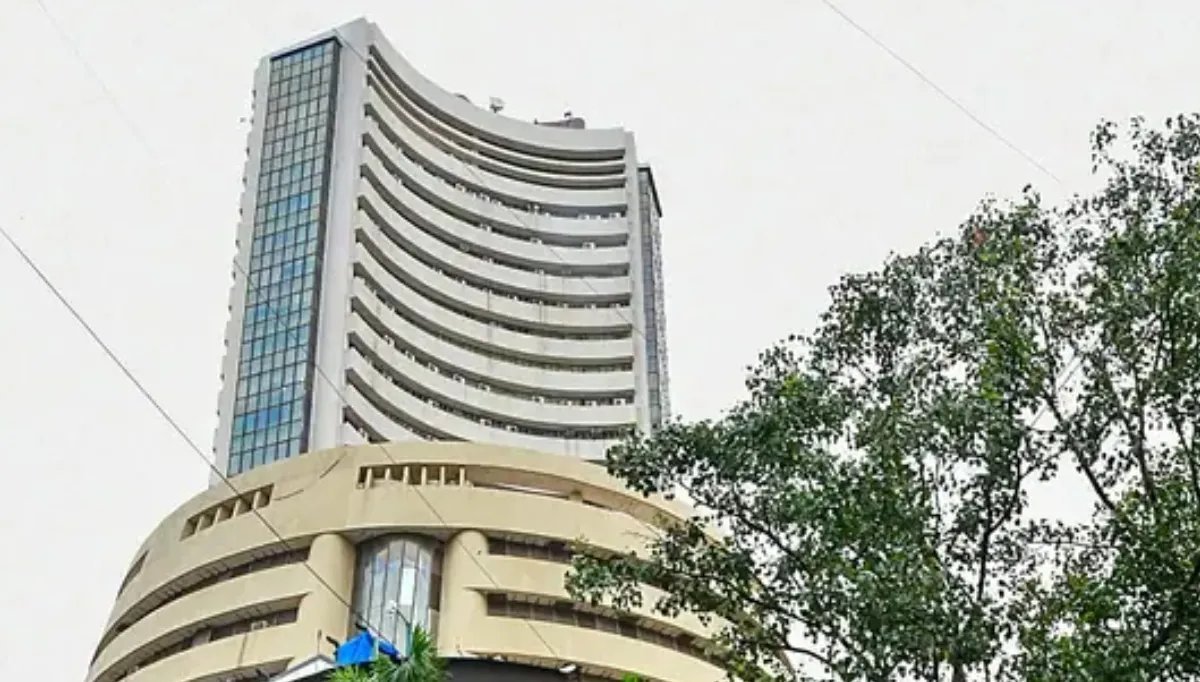 आरबीआई नीति के बाद सेंसेक्स और निफ्टी में गिरावट