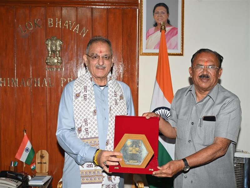 राजस्थान विधानसभा अध्यक्ष वासुदेव देवनानी ने राज्यपाल हरिभाऊ बागड़े से की मुलाकात