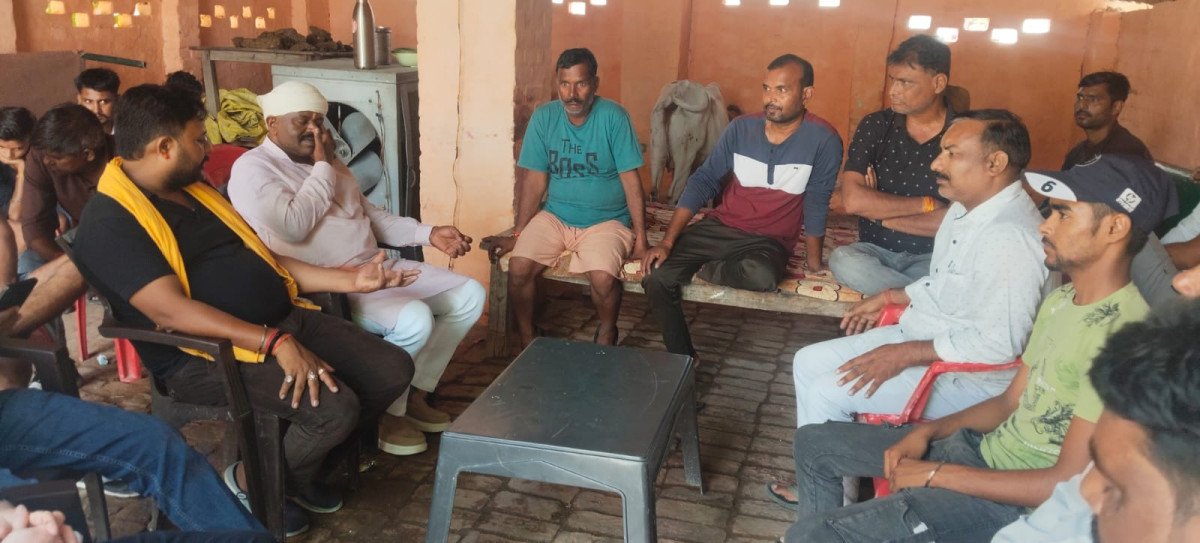 पूर्व प्रधान निर्भय सिंह के निधन पर कांग्रेस के पूर्व प्रत्याशी सुरेंद्र कुमार ने जताया गहरा शोक