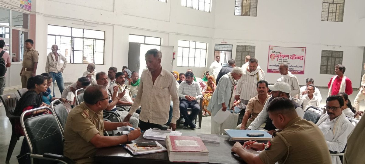 'समाधान' के नाम पर सिर्फ खानापूर्ति: कोखराज थाने में बिना राजस्व अधिकारियों के सिमटा समाधान दिवस, निराश लौटे फरियादी