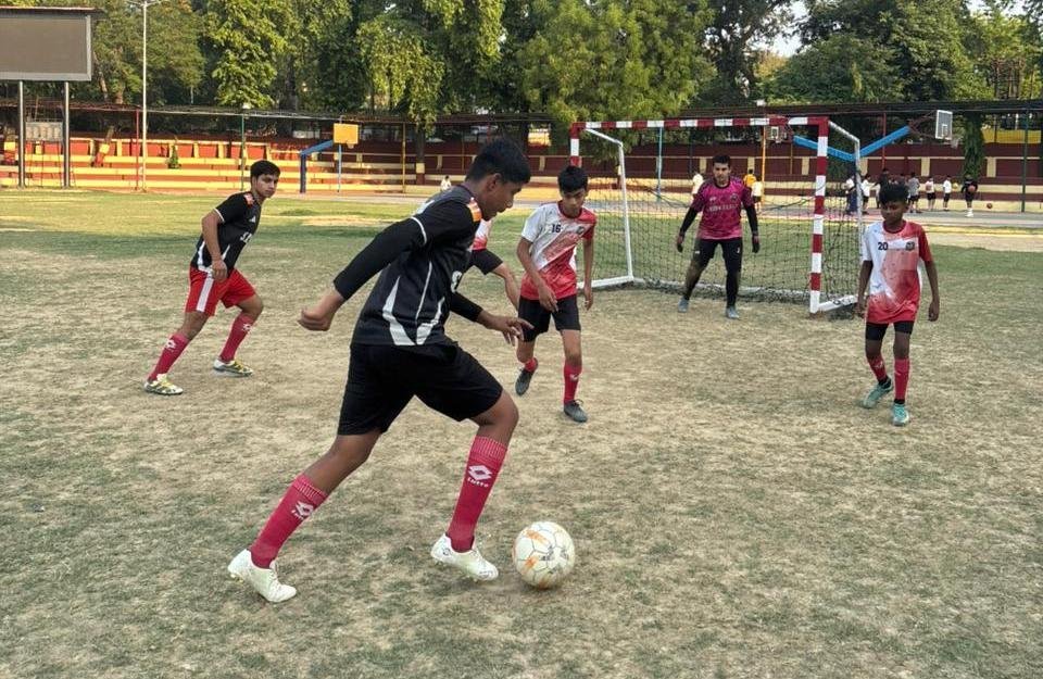 एसजेसी समर कैंप फुटबॉल: स्टार्स, फाइटर्स और पैंथर्स ने मैदान पर मारी बाजी, प्रतिद्वंद्वियों को दी पटखनी