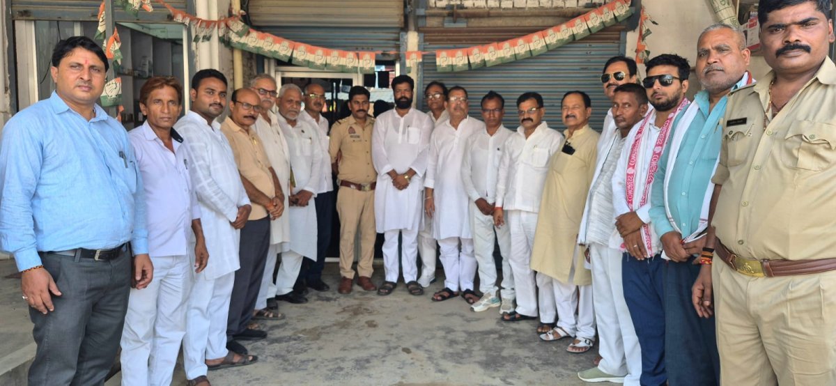 कांग्रेस गंगापार जिलाध्यक्ष अशफाक अहमद नजरबंद; बोले- भाजपा के दमन के खिलाफ जारी रहेगा संघर्ष