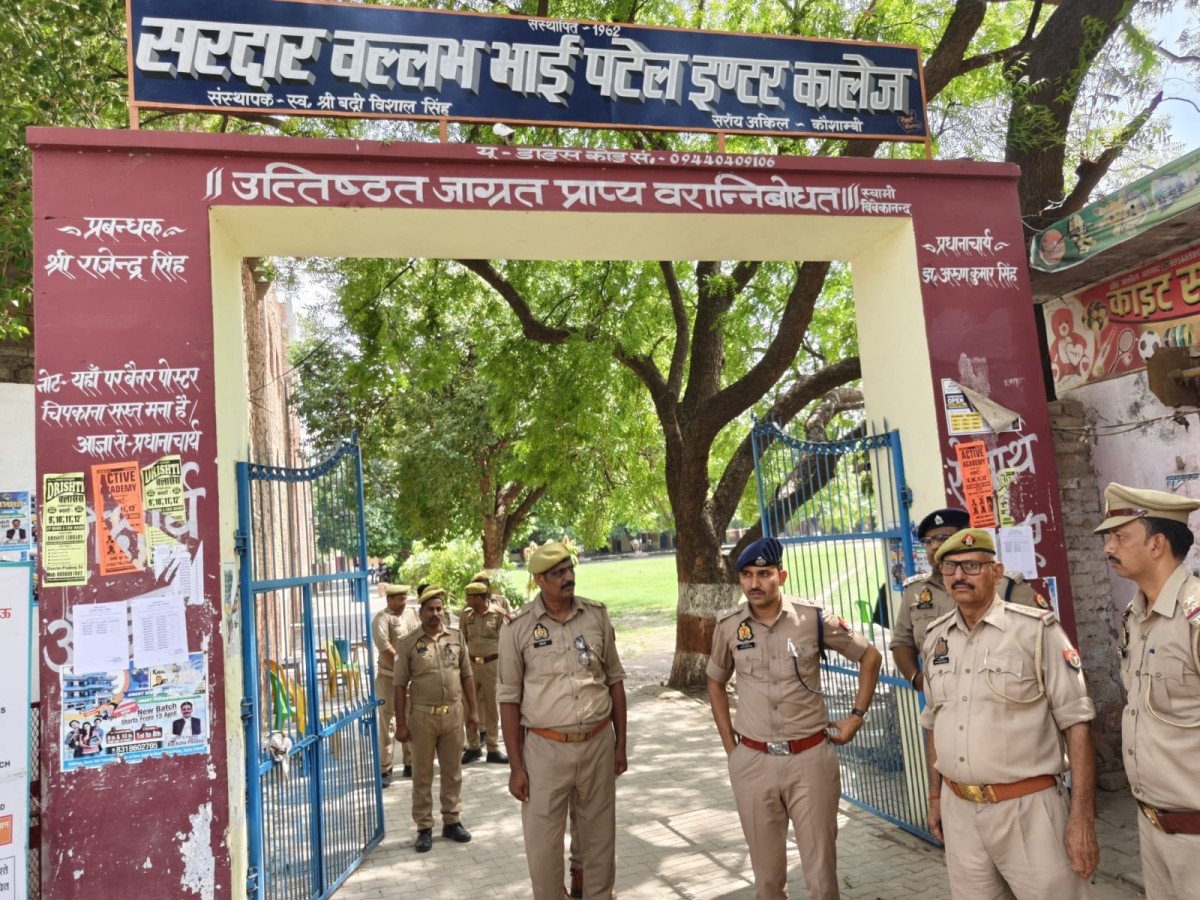 पुलिस भर्ती परीक्षा को लेकर प्रशासन अलर्ट; एसपी सत्यनारायण ने केंद्रों का किया औचक निरीक्षण, दिए कड़े निर्देश