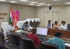 अम्बेडकर नगर: मतदेय स्थलों के संभाजन को लेकर जिलाधिकारी ने की बैठक