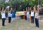 International Yoga Day : परमहंस जनकल्याण समिति के नेतृत्व में जुटे लोग, सामूहिक योगाभ्यास से दिया निरोग रहने का संदेश