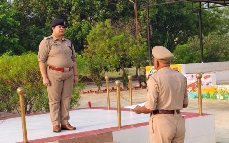 कौशाम्बी पुलिस लाइन्स में एएसपी ने ली परेड की सलामी: वर्दी-बूट का परखा टर्नआउट, जवानों से लगवाई दौड़