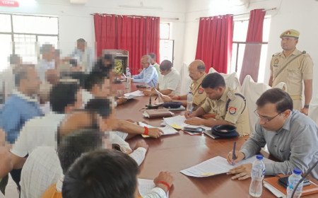 कुंडा समाधान दिवस: उमड़ा फरियादियों का सैलाब, 239 शिकायतों में से मौके पर सिर्फ 15 का हुआ फैसला
