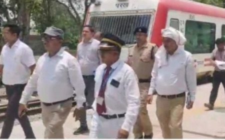 भरवारी को जाम से मिलेगी मुक्ति: रेलवे अंडरपास का टेंडर अंतिम चरण में, जल्द शुरू होगा निर्माण