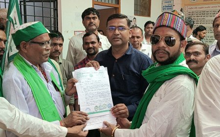 कुंडा तहसील में भाकियू का हल्ला बोल: किसानों की समस्याओं को लेकर एसडीएम को सौंपा 5 सूत्रीय ज्ञापन