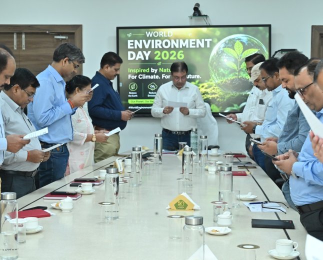 IFFCO फूलपुर में 'विश्व पर्यावरण दिवस' पर पर्यावरण सप्ताह की शुरुआत, अधिकारियों ने ली संरक्षण की शपथ