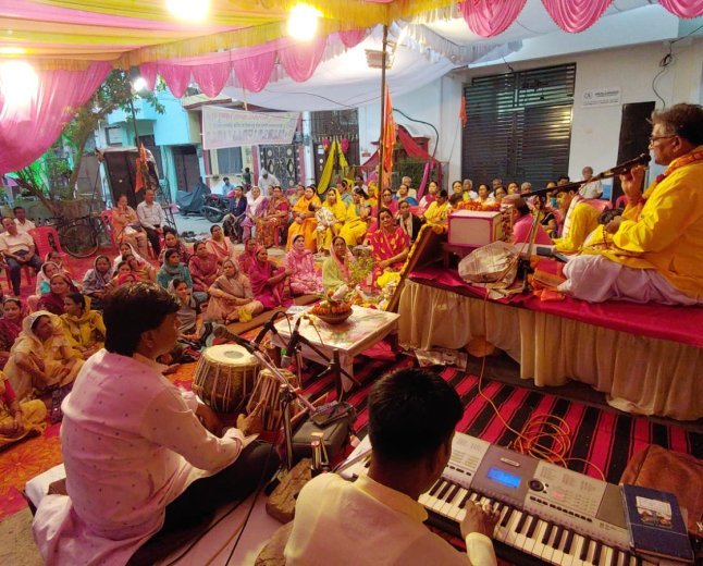 भक्ति की रसगंगा में डूबा केशवपुरम: श्रीमद् भागवत कथा का भावपूर्ण समापन, कल होगा विशाल भंडारा
