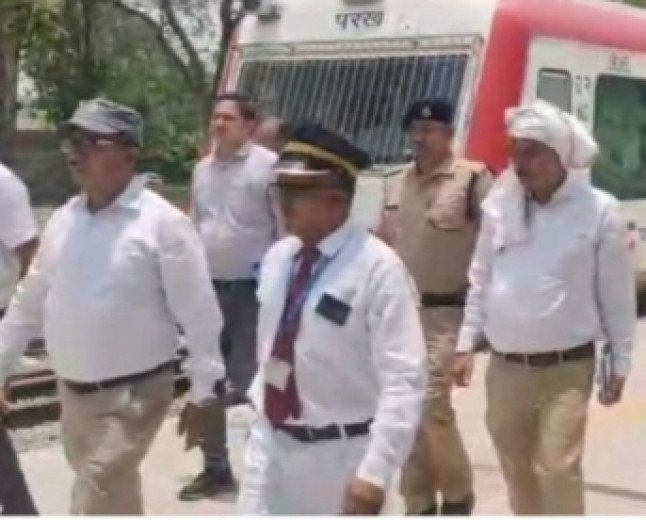 भरवारी को जाम से मिलेगी मुक्ति: रेलवे अंडरपास का टेंडर अंतिम चरण में, जल्द शुरू होगा निर्माण