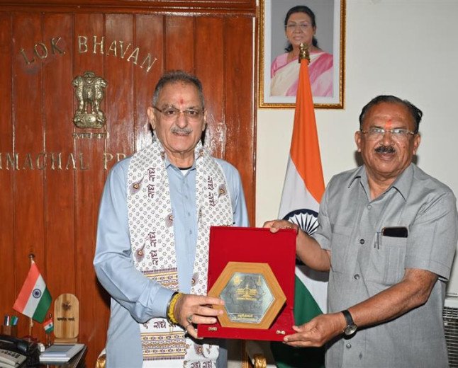 राजस्थान विधानसभा अध्यक्ष वासुदेव देवनानी ने राज्यपाल हरिभाऊ बागड़े से की मुलाकात