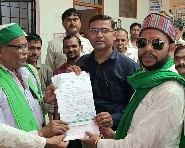 कुंडा तहसील में भाकियू का हल्ला बोल: किसानों की समस्याओं को लेकर एसडीएम को सौंपा 5 सूत्रीय ज्ञापन