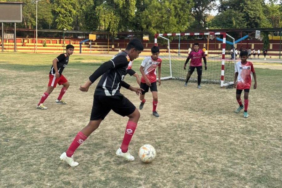 एसजेसी समर कैंप फुटबॉल: स्टार्स, फाइटर्स और पैंथर्स ने मैदान पर मारी बाजी, प्रतिद्वंद्वियों को दी पटखनी