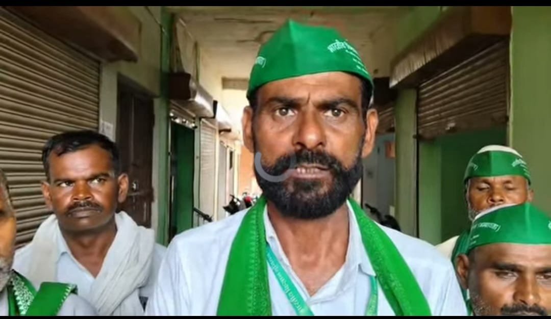 पीएम आवास योजना में दलालों का खेल: चरवा में पात्रों को दरकिनार करने का आरोप, भाकियू ने उठाई निष्पक्ष जांच की मांग