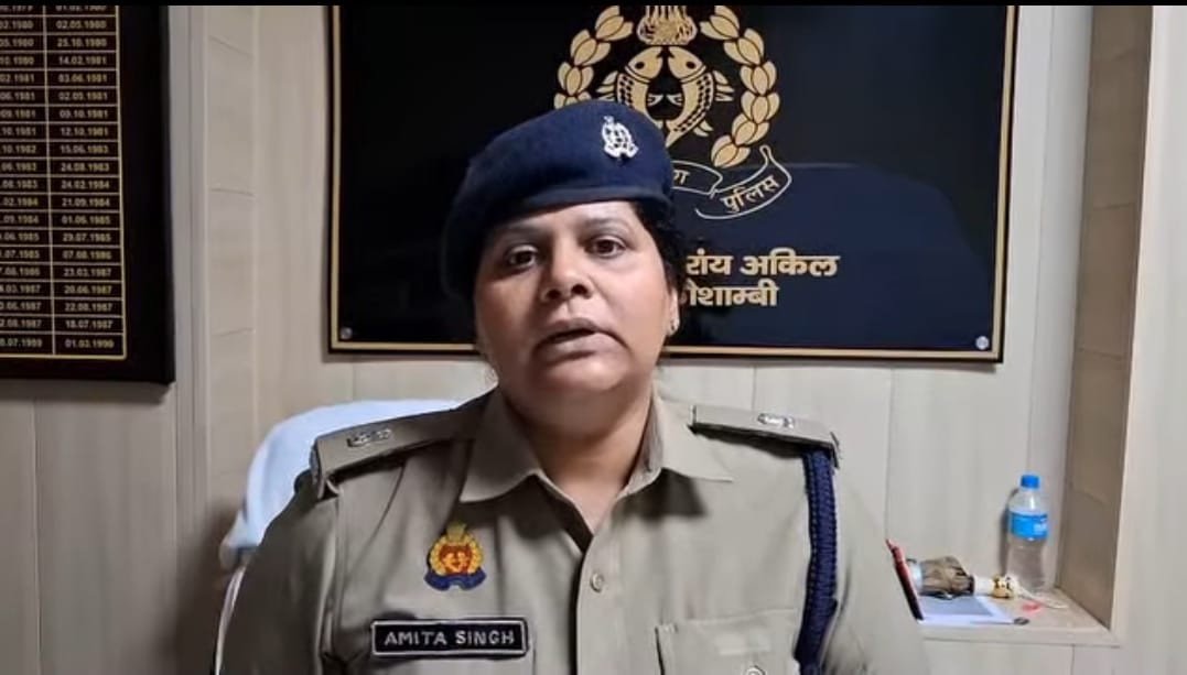 कौशाम्बी के कनैली चौराहे पर पुरानी रंजिश में ताबड़तोड़ फायरिंग, दो घायल