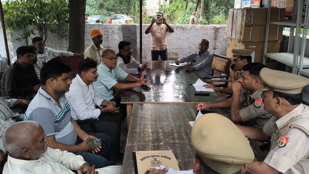 प्रतापगढ़: शीतला सप्तमी मेला संपन्न कराने को थाना मानिकपुर में बैठक, तैयारियां तेज