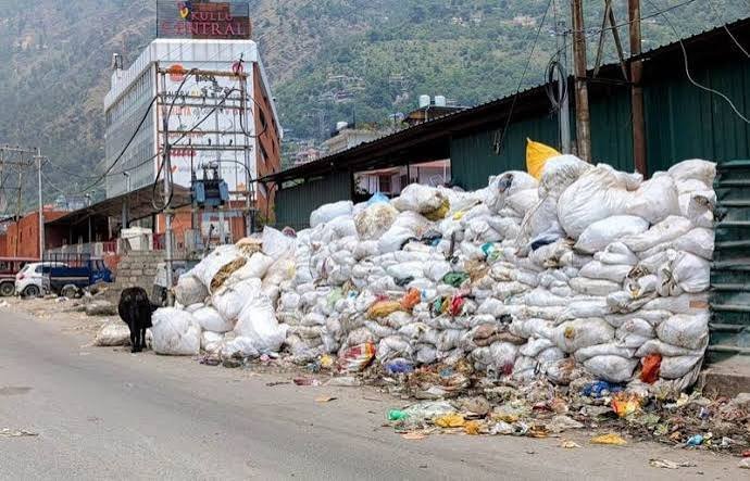 एनजीटी ने कुल्लू में नेहरू पार्क को डंपिंग ग्राउंड बनाने पर लगाई रोक