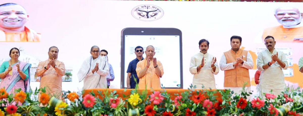 शिक्षक सशक्त, विद्यार्थी समर्थ: वाराणसी से सीएम योगी ने दी उत्तर प्रदेश को बड़ी सौगात