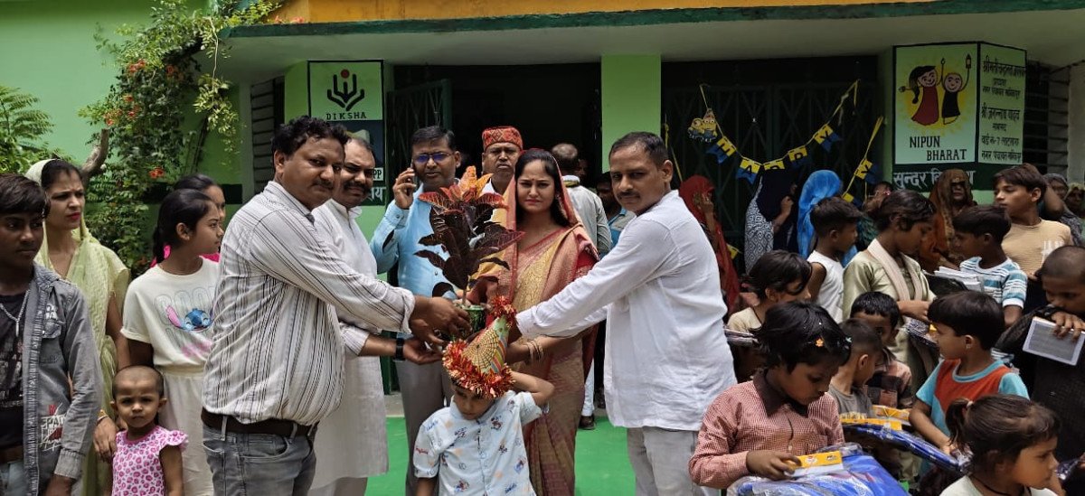 लाटतारा प्राथमिक विद्यालय में गूंजीं खुशियां: एसडीएम की मौजूदगी में मनाया गया तिरु अनंत का जन्मोत्सव