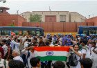 दिल्ली पुलिस ने प्रदर्शनकारियों पर पैलेट गन चलाने के दावों को पूरी तरह नकारा