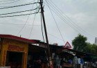 मानिकपुर में हादसे को दावत दे रहा जर्जर बिजली का पोल; कभी भी गिर सकती है कयामत, खौफ में क्षेत्रवासी