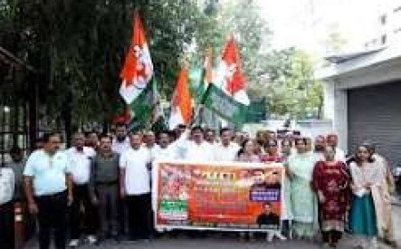 ‘चंदा चोर पार्टी’: अयोध्या राम मंदिर विवाद को लेकर कांग्रेस का भाजपा पर करारा हमला