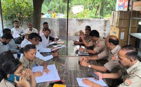 जनता की समस्याओं पर त्वरित एक्शन: मानिकपुर थाना समाधान दिवस में गूंजी फरियादियों की आवाज
