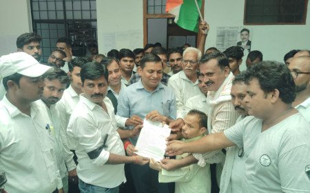 कुंडा कांग्रेस: पेपर लीक और महंगाई पर जताया विरोध, 29 जुलाई से आंदोलन की दी चेतावनी