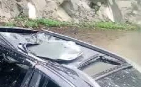 चम्बा: भरमौर में कार पर गिरी भारी चट्टान, 14 वर्षीय किशोरी की दर्दनाक मौत