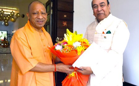 लखनऊ में सौहार्दपूर्ण संवाद: यूपी के सीएम योगी आदित्यनाथ से मिले बिहार के राज्यपाल सैयद अता हसनैन