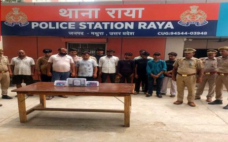खबर का असर : अनैतिक देह व्यापार के आरोप में 13 गिरफ्तार, 6 महिलाओं का रेस्क्यू, भारी मात्रा में आपत्तिजनक सामग्री बरामद