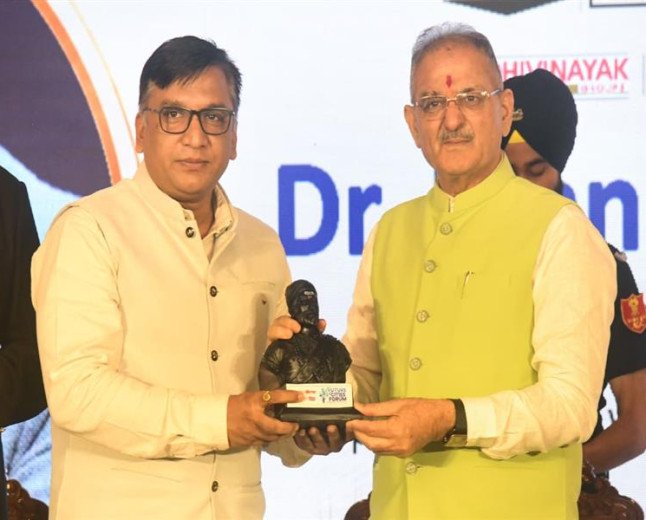 राज्यपाल शिव प्रताप शुक्ल का आह्वान: विकसित भारत के लिए नागरिक-केंद्रित बनें हमारे शहर