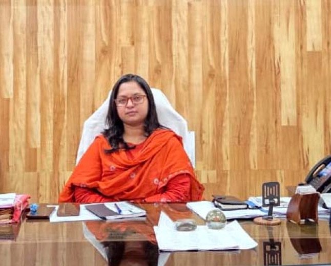विशिष्ट रेल सेवा पुरस्कार' से सम्मानित शीरत फातिमा ने संभाला वरिष्ठ मंडल वाणिज्य प्रबंधक (फ्रेट) का कार्यभार