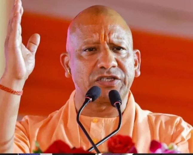 मुख्यमंत्री योगी आदित्यनाथ ने बाराबंकी में लोधेश्वर महादेव कॉरिडोर का शिलान्यास किया