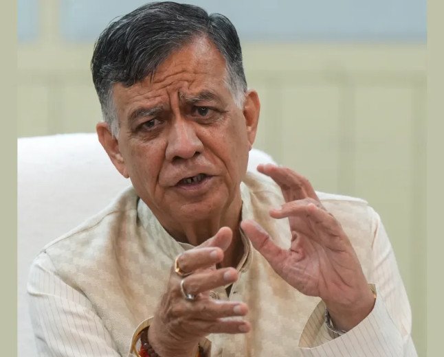 श्रद्धा सच्ची नहीं' वाले बयान पर घिरे सतीश महाना, दी अपनी सफाई