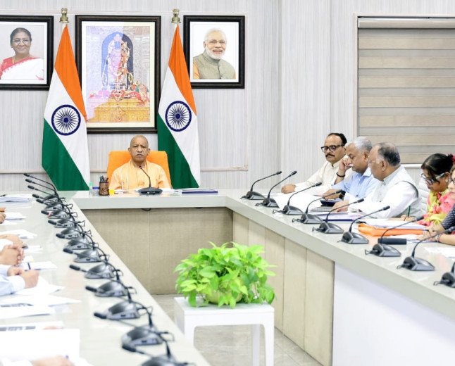 यूपी के हर मंडल में खुलेगा कैंसर संस्थान, 'गोल्डन ऑवर' में जान बचाएगा UPTEN नेटवर्क
