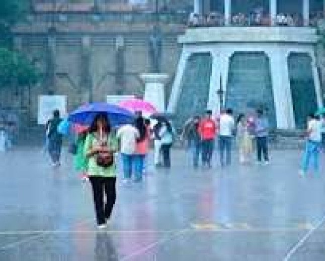 हिमाचल प्रदेश के सभी 12 जिलों में भारी बारिश का येलो अलर्ट जारी