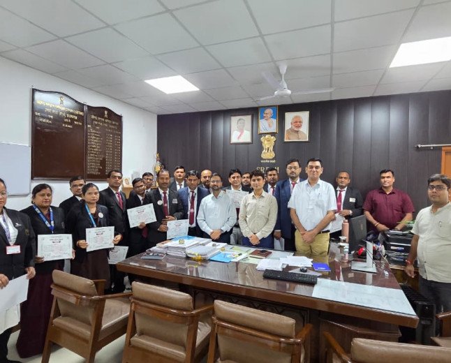 बिना टिकट यात्रियों से वसूला ₹11.10 करोड़ का राजस्व, जांबाज चेकिंग स्टाफ सम्मानित