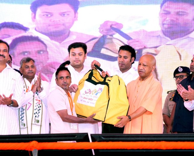 समृद्ध सहारनपुर, सशक्त उत्तर प्रदेश: सीएम योगी ने दी ₹613 करोड़ से अधिक की विकास परियोजनाओं की सौगात