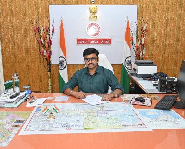 उत्तर मध्य रेलवे: डॉ. शिवम शर्मा ने मुख्य जनसंपर्क अधिकारी (CPRO) का कार्यभार संभाला; संभालेंगे अपनी दूसरी पारी