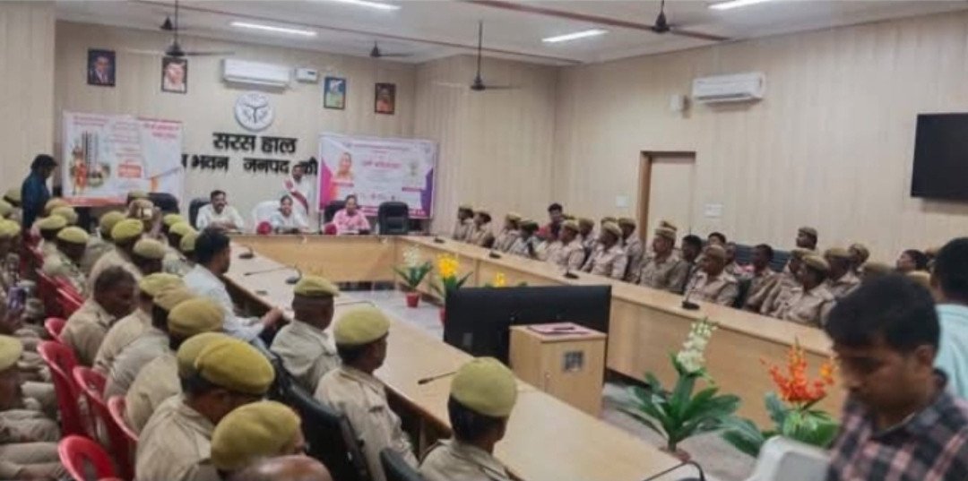 सीएम योगी की बड़ी सौगात: कौशाम्बी के PRD जवानों का बढ़ा भत्ता, ₹5 लाख की कैशलेस स्वास्थ्य सुविधा से गदगद हुए जवान